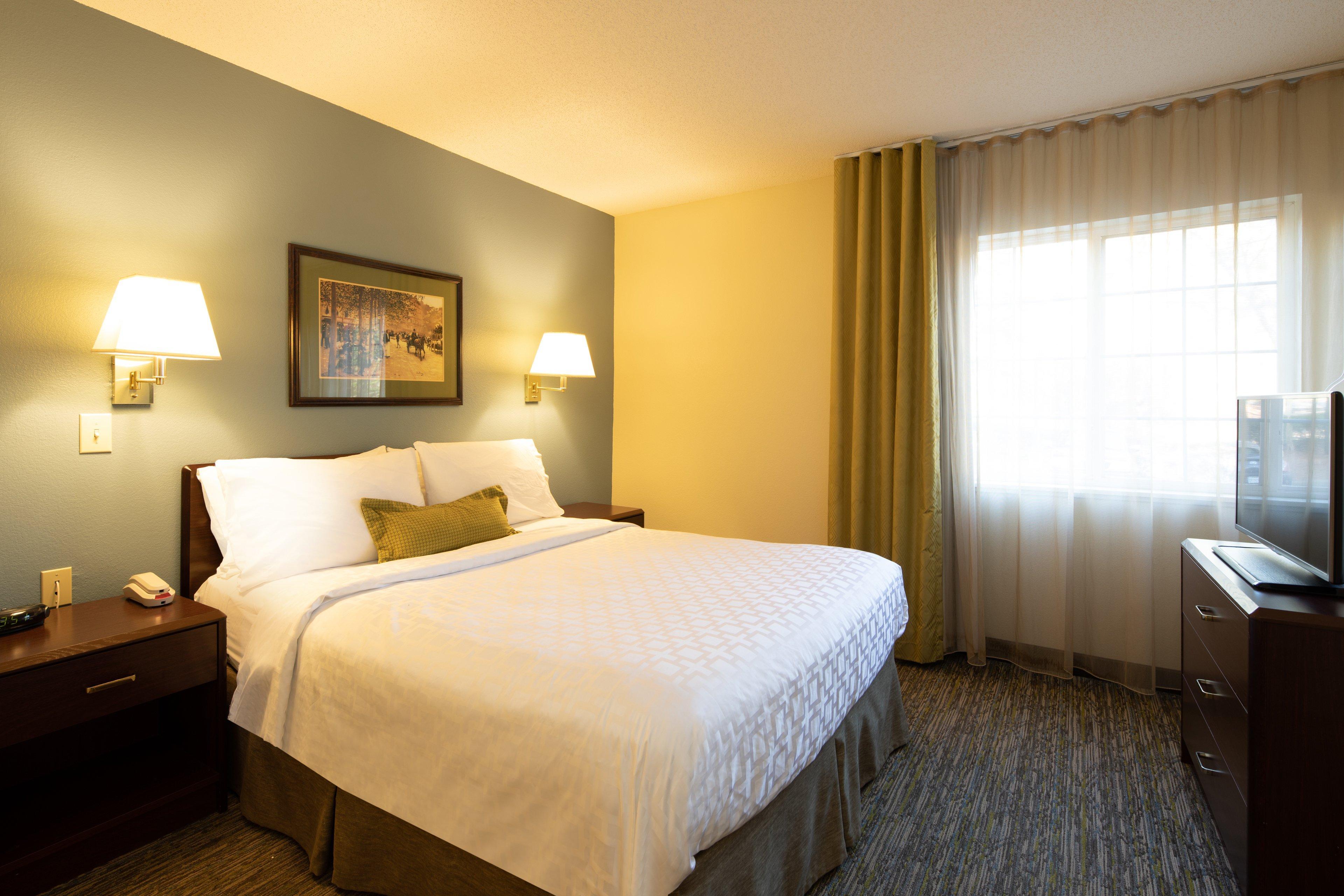 Candlewood Suites Raleigh Crabtree By Ihg Екстер'єр фото