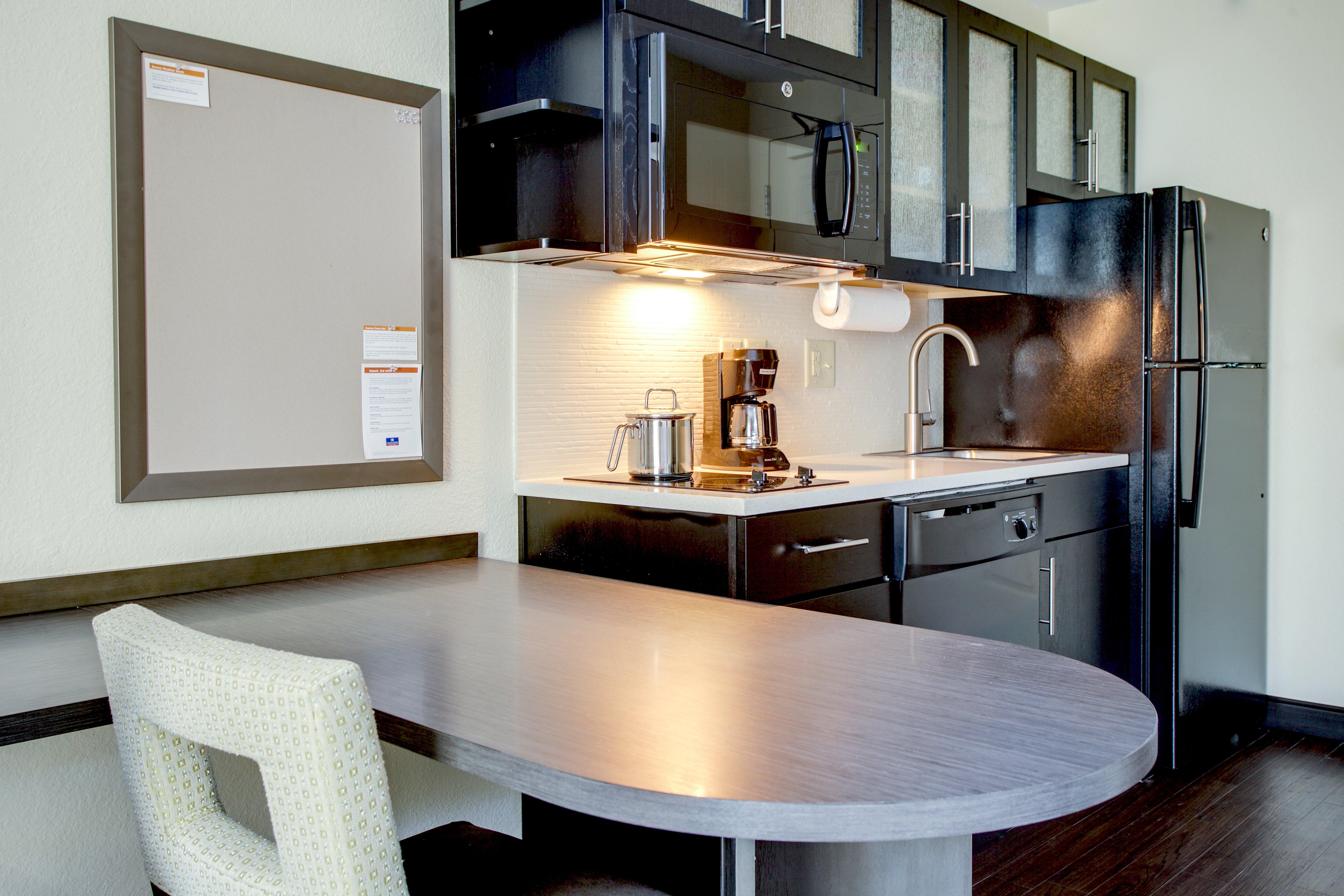 Candlewood Suites Raleigh Crabtree By Ihg Екстер'єр фото